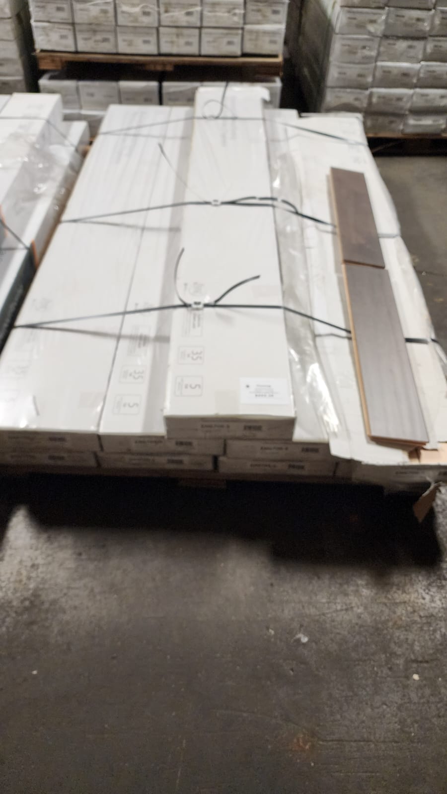 Overstock Engineered Hardwood Flooring - FLOOR0812-ENG706-S-1