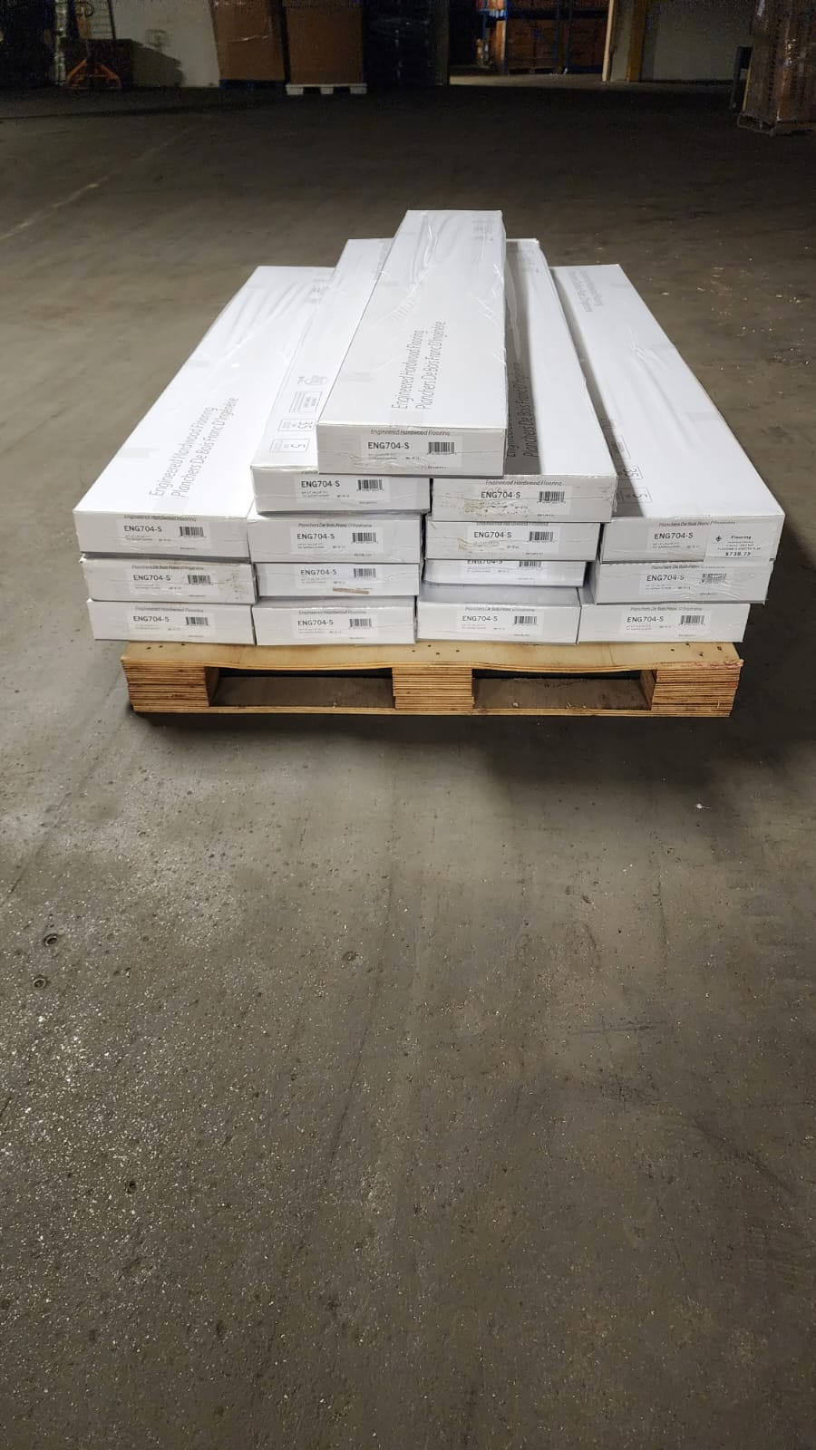 Overstock Engineered Hardwood Flooring - FLOOR0812-ENG704-S-4B